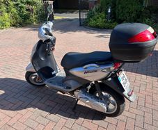 Yamaha Neos 49cc