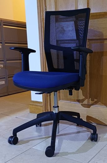 Eclipse Plus III Office Chairs - Blue