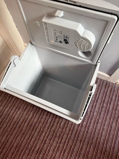 Electric Cool Box