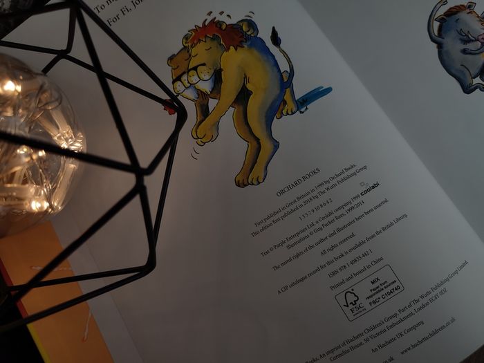 Giraffes Can't Dance ! 20th Anniversary Limited Edition ! Beautiful Hardcover ! 2018 ! by Orchard Books !