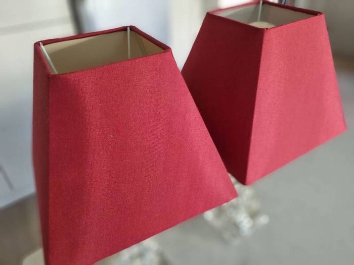 2 Bedside lamps for sale