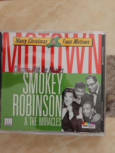 Smokey Robinson & The Miracles CD - Christmas With The Miracles