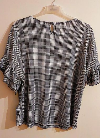 Elegant check Top
