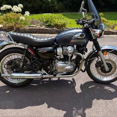 Kawasaki W800