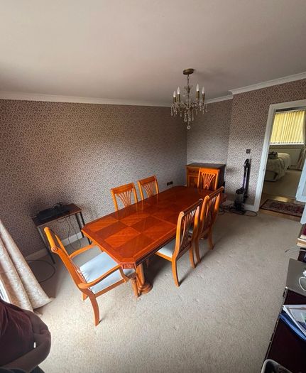 Mahogony Dining Table and Chairs