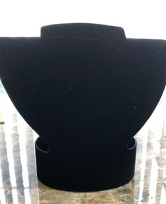 jewellery display busts