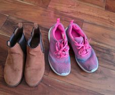 Shoe