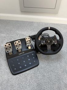 Logitech G920 Steering Wheel & Pedals - Xbox/PC