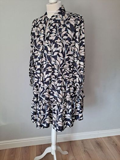 Gallery navy/gold print dress size UK 20