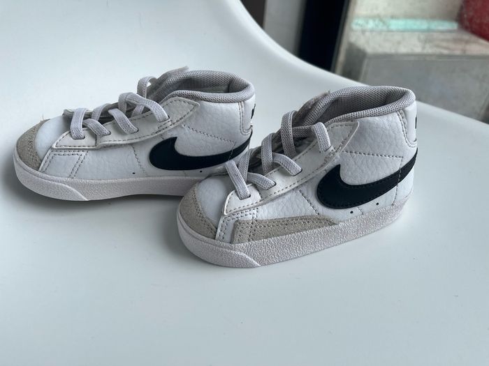 White Nike baby high tops toddler size 5.5