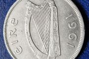 Ireland 1961 Mule Half Crown coin