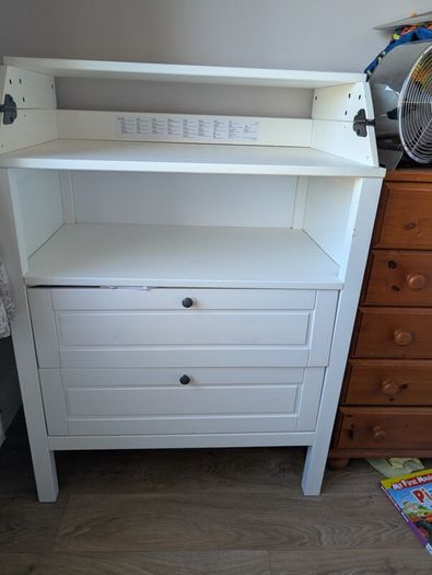 IKEA Sundvik Changing table