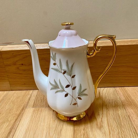 Royal Albert Braemer fine bone china teapot
