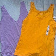 Bnwt size med 2 tops