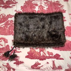 Faux fur collar scarf muff