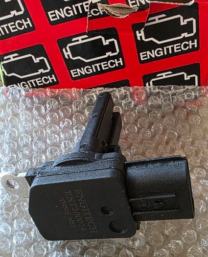 Mass air flow sensor TOYOTA  VOLVO