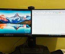 Dell Ultra Sharp 49 Curved Monitor U4919DW Black