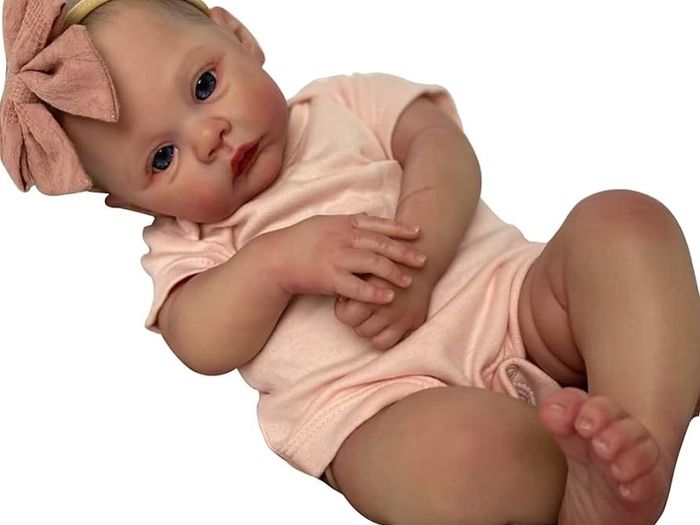 19 Inch 48cm Reborn Baby Doll with Cuddly Body Realistic Doll