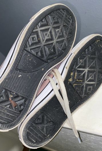 Converse nude hi tops