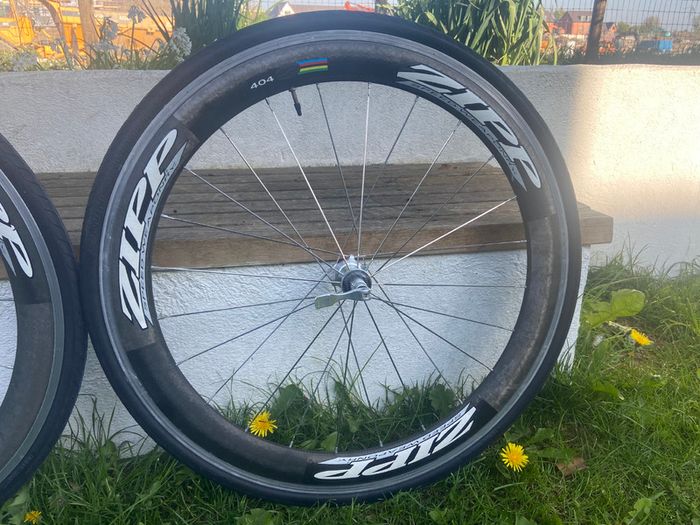 ZIPP 404 Carbon Rim Brake Clincher Wheels Wheelset 8 9 10 Speed Shimano SRAM