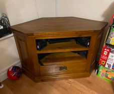 tv unit / stand