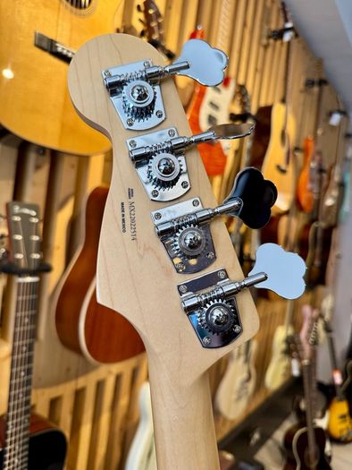 2022 Fender Player Fretless Jazz Bass - AS NEW