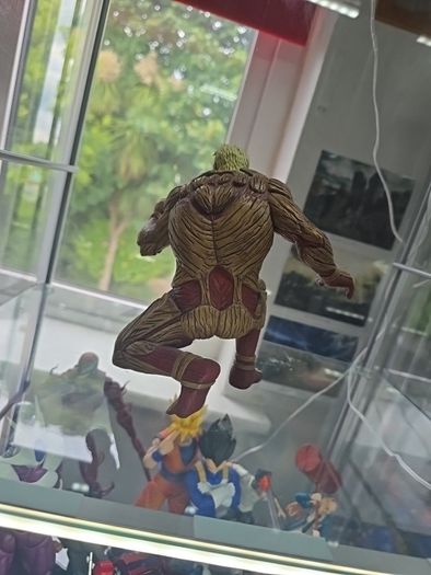 Pop Up Parade Attack on Titan Armoured Titan Reiner Figure