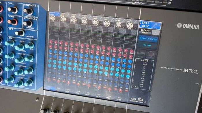Yamaha M7CL-48 Digital Mixing Console