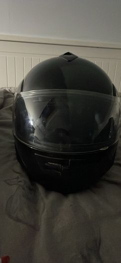 Motorcycle helmet