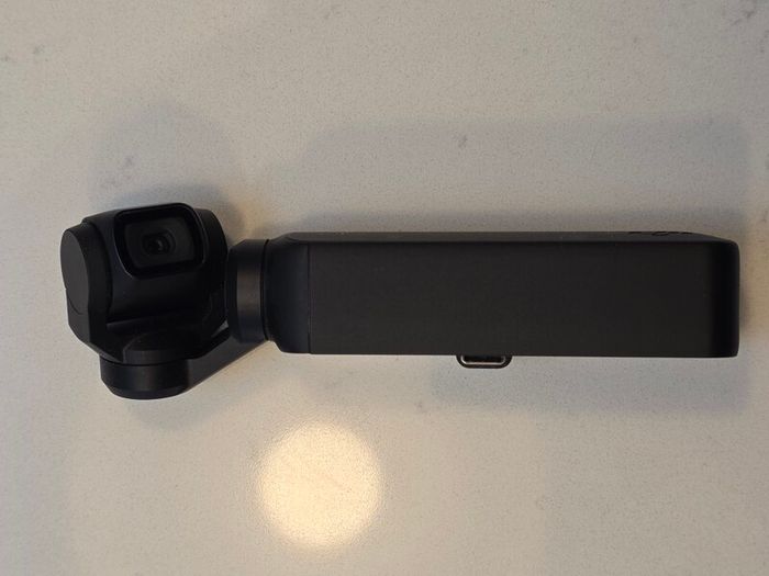 Selling my DJI Osmo Pocket (1st Generation) in excellent condition.