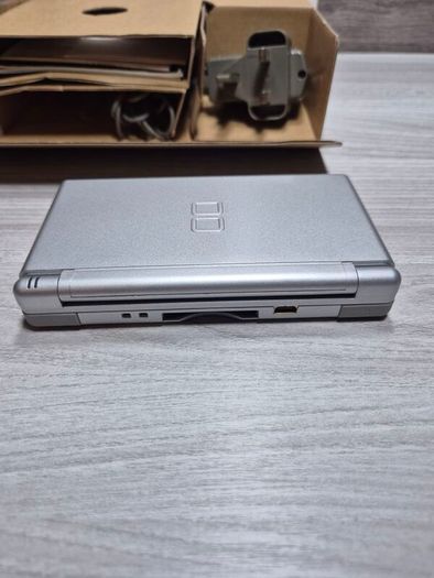 Boxed Nintendo DS Lite Silver - Very Good Condition - 3 Game Official Charger