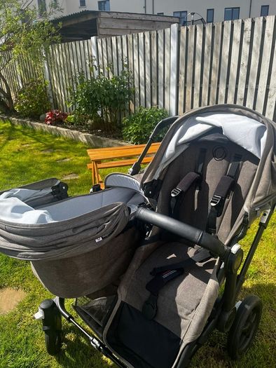 Bugaboo donkey buggy adaptable single/double mode