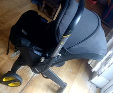 Doona AND isofix base