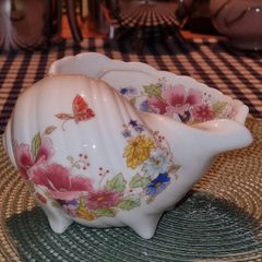Ophelia by Poole Pottery