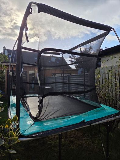 trampoline