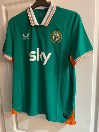 Castore Jersey FAI home size L brand new