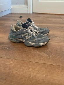 New Balance size 6