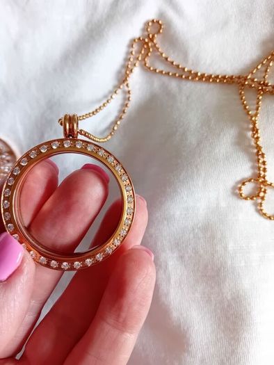 Momenti - Necklace - Rose Gold plated - Brand New in Bag RRP 150
