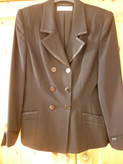 Dress Evening Blazer Jacket By J.taylor  Jet Black- Immaculate . Size 12 Medium. Formal dressy.