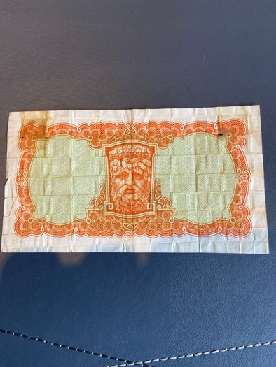 Ten shilling bank note 1968