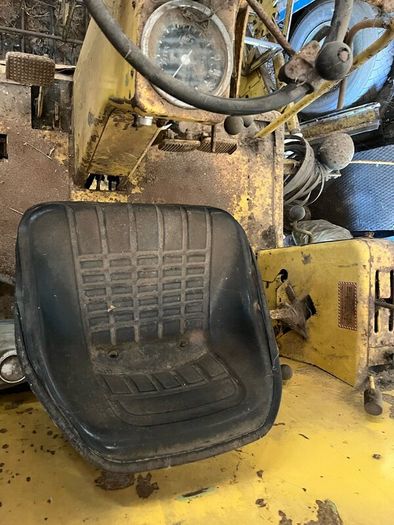 New Holland Clayson M135