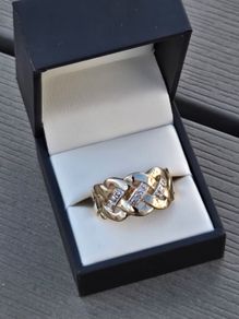 Vintage 9ct Yellow Gold Gents Celtic Knot Diamond Ring