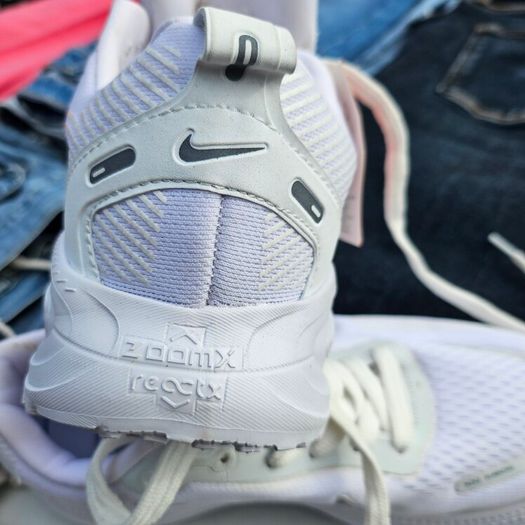 Ladies Trainers