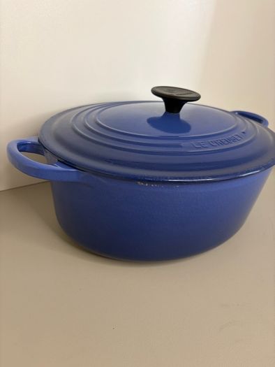 Vintage Le Creuset Cast Iron Oval Casserole Dish Size 29 4.7 Litre - Dark Blue Navy Dutch Oven Pot