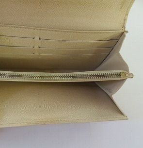 Louis Vuitton Long  Sara Wallet