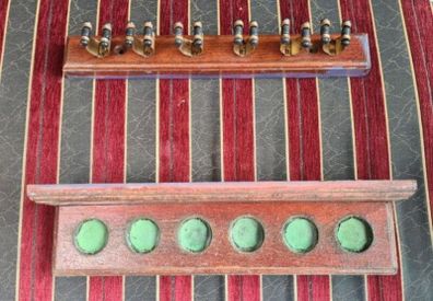 Snooker Cue Holder