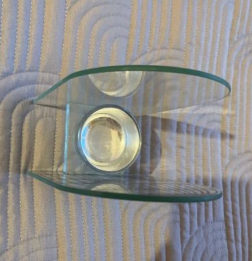 Beautiful Glass Bird Tealight holder - Christmas