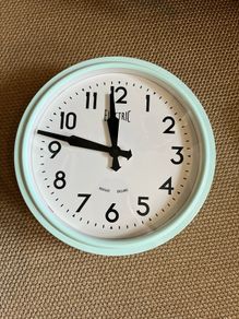 Newgate clock