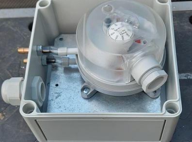 Air Differential Pressure Switch 200-1000Pa C/W Duct Kit