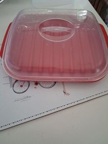 Microwave bacon cooker